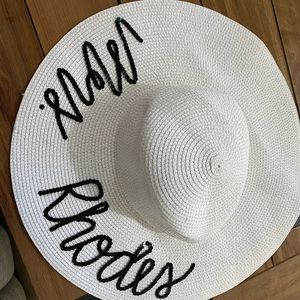 Mrs Rhodes floppy beach hat